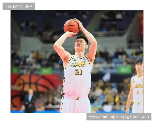 广厦男篮胡金秋出色表现，球队再战北京收获胜利