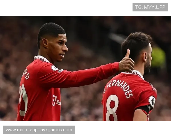 曼联球门前混战化险为夷，拉什福德推射再下一城