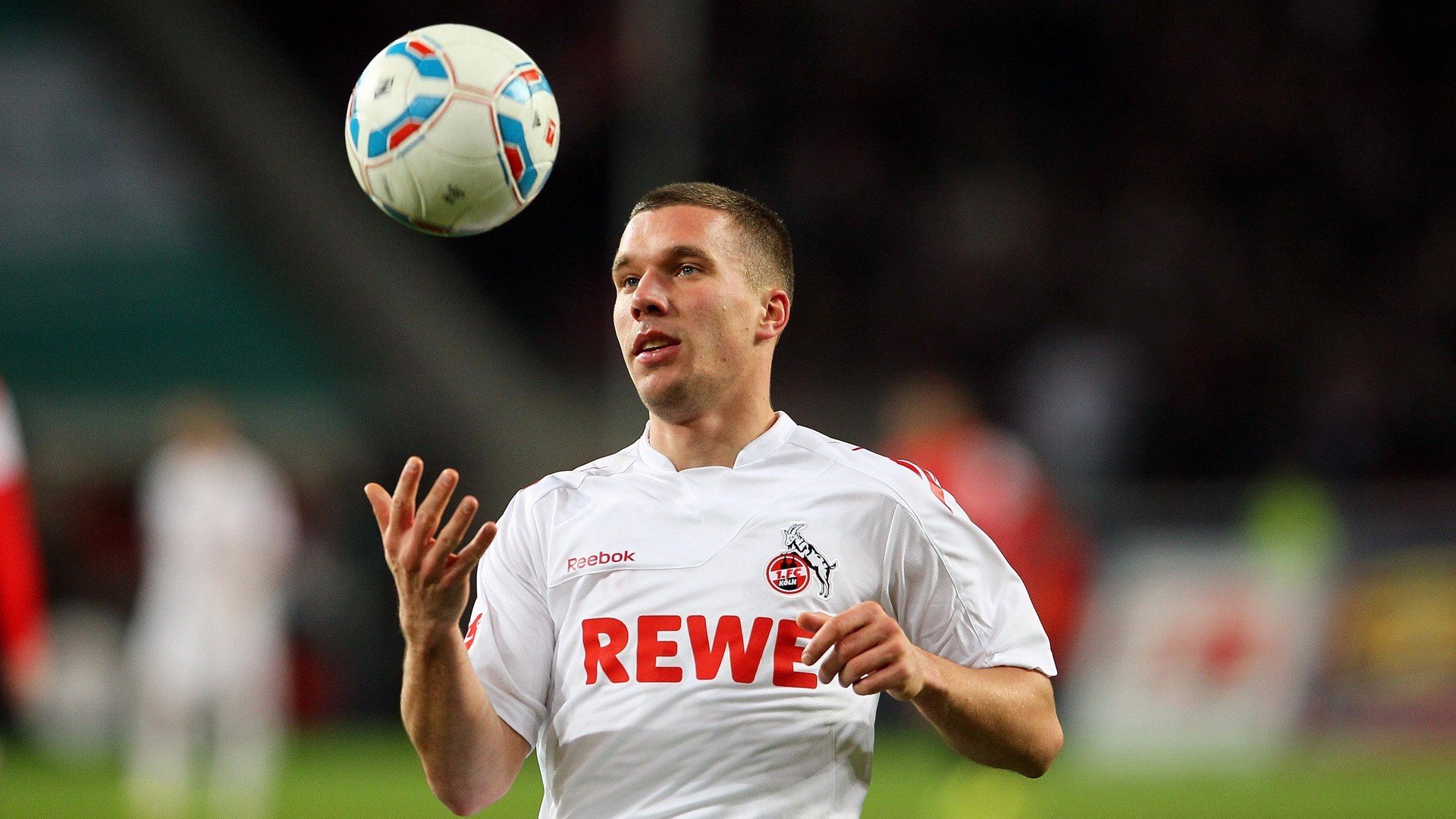 LCK战队社交媒体粉丝互动增强，lck战队分析